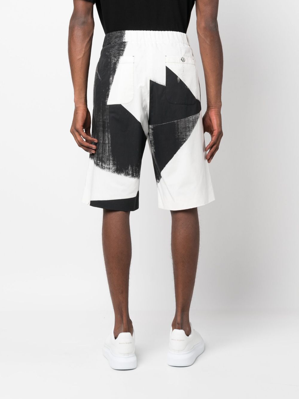 abstract-print cotton bermuda shorts