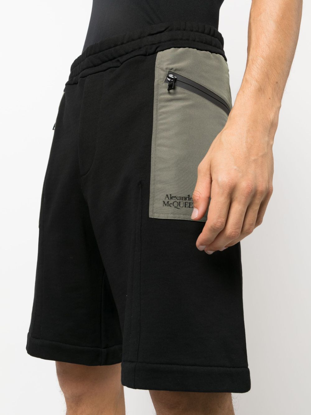 two-tone elasticated track shorts