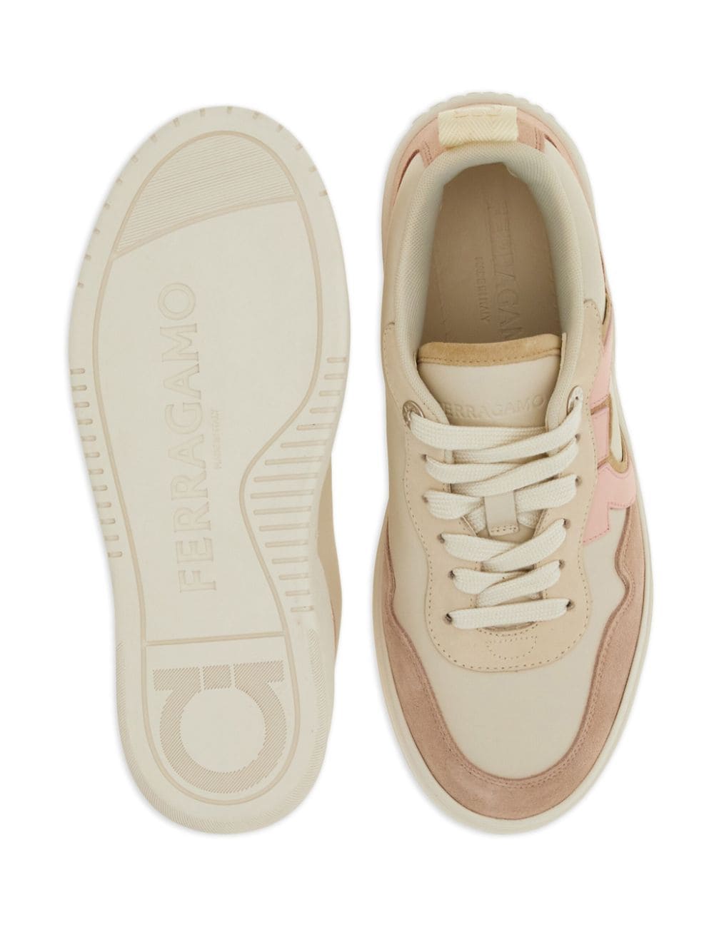 sneakers beige