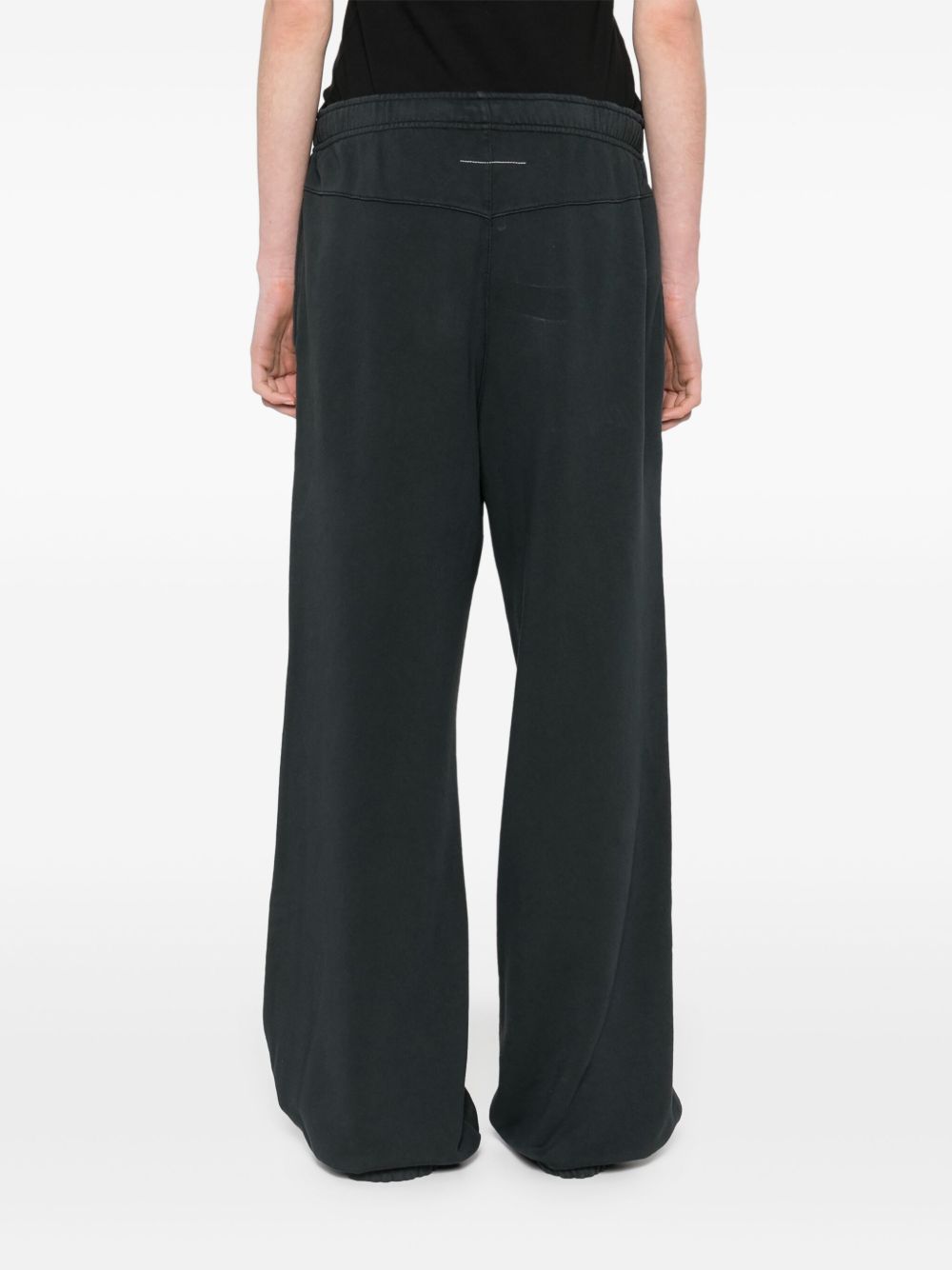 trousers black