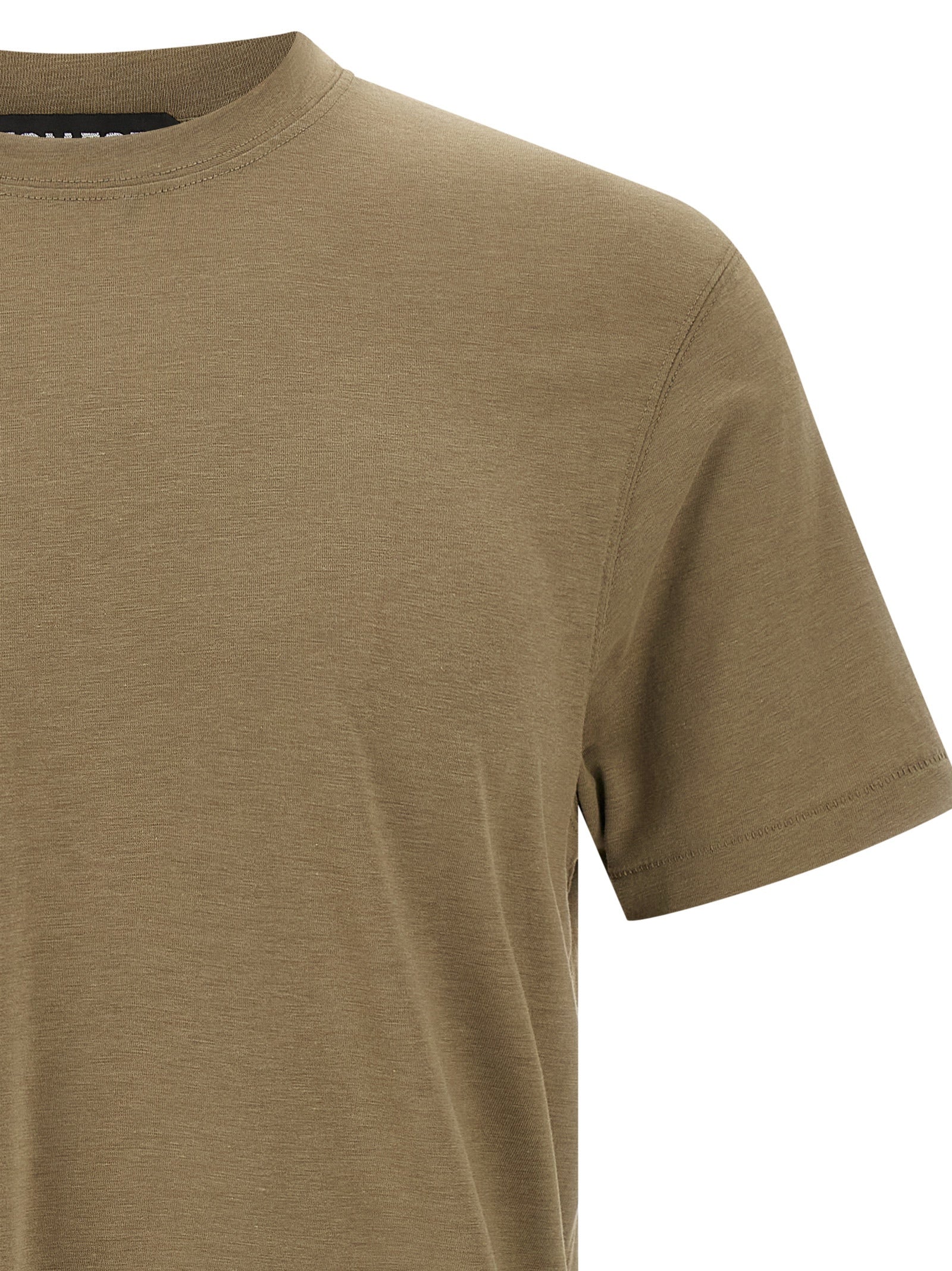 logo embroidery t-shirt